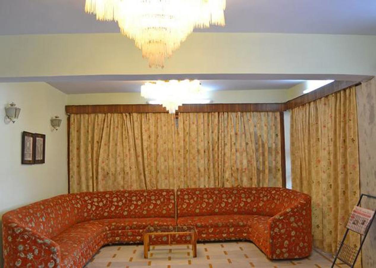 Hotel Radhe Continental Nainital Luaran gambar