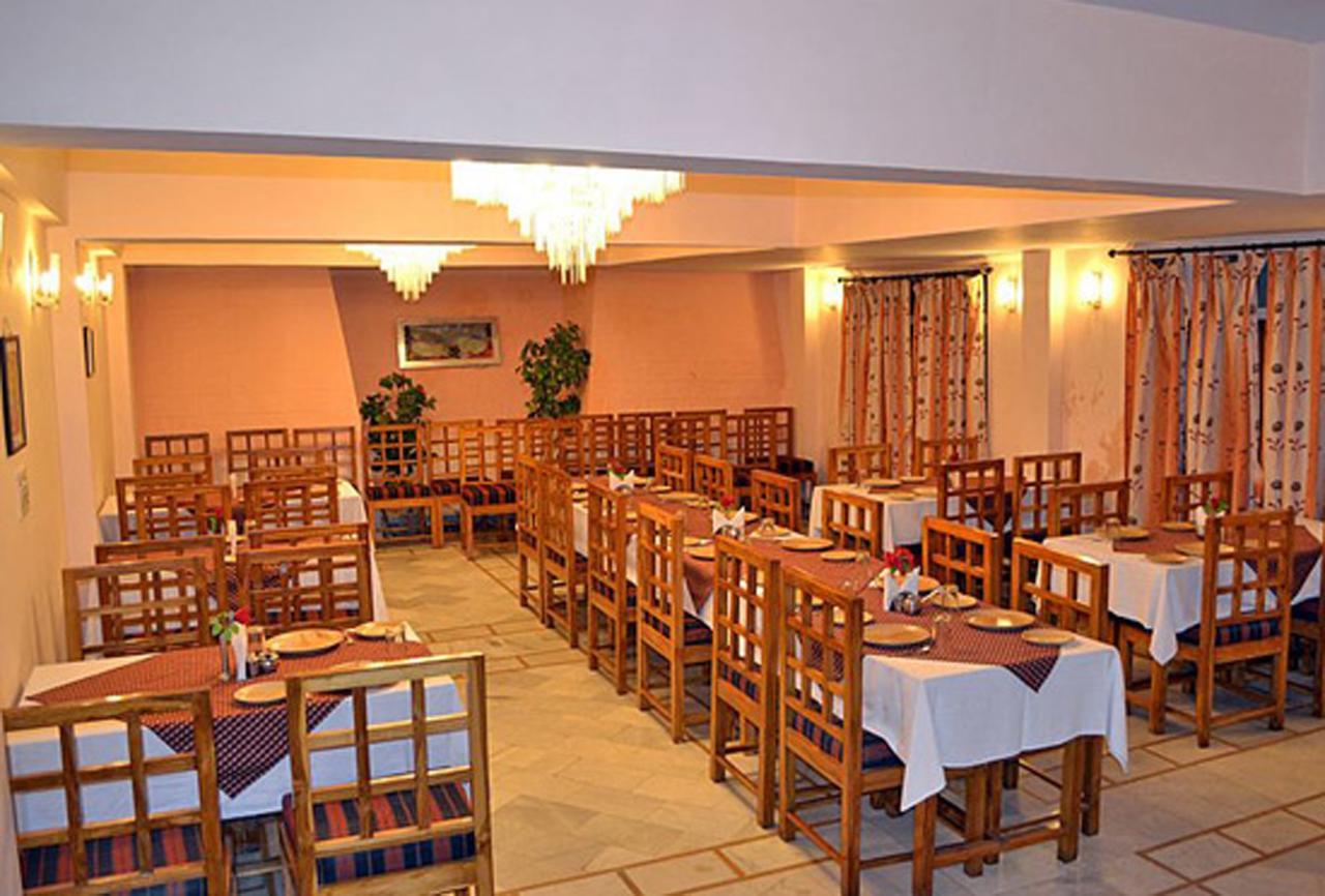 Hotel Radhe Continental Nainital Luaran gambar